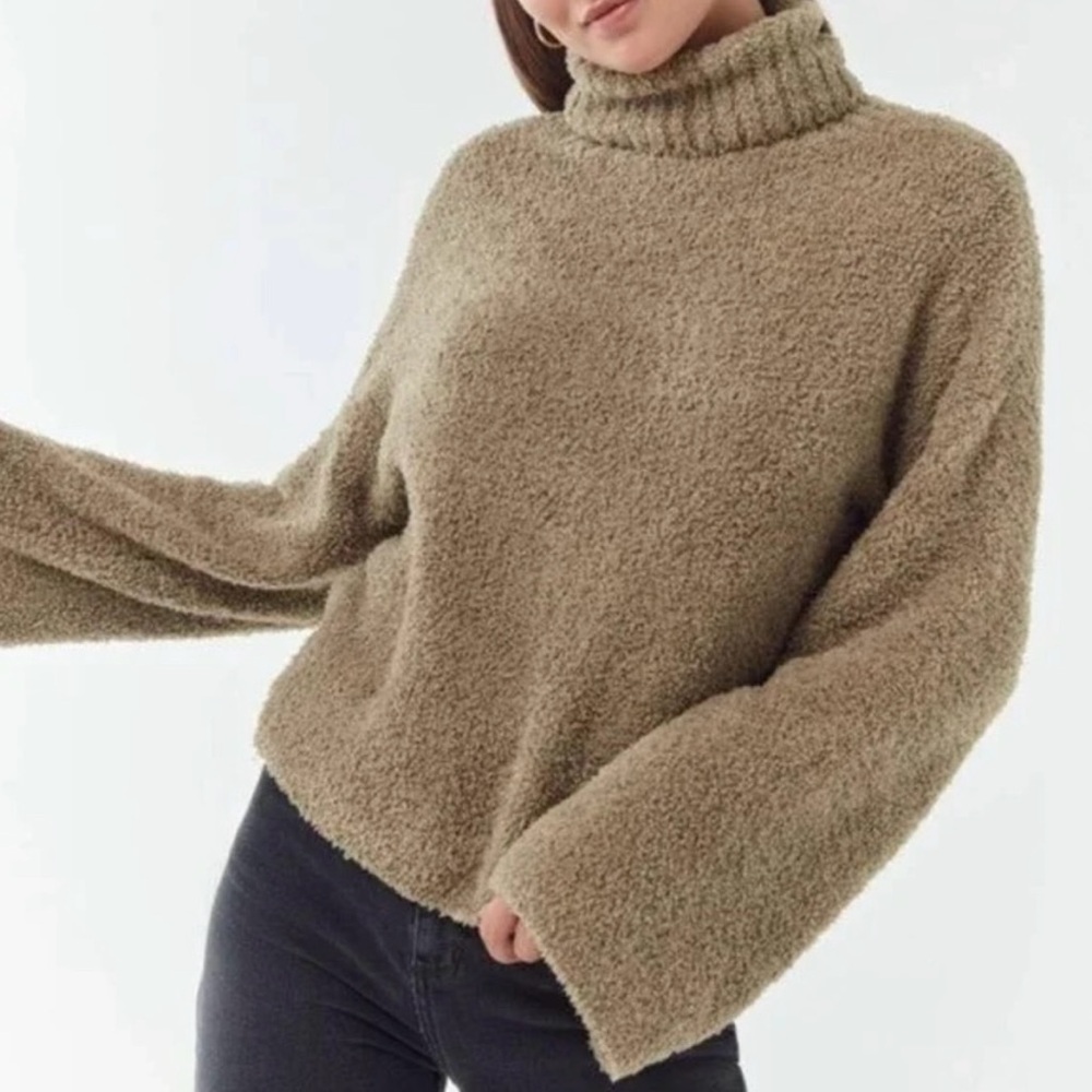 Cozy Rust Sweater - Picture 2 of 4
